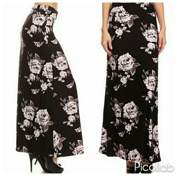 Buttery Soft "Roses" Maxi Skirt - Picture 3 of 5